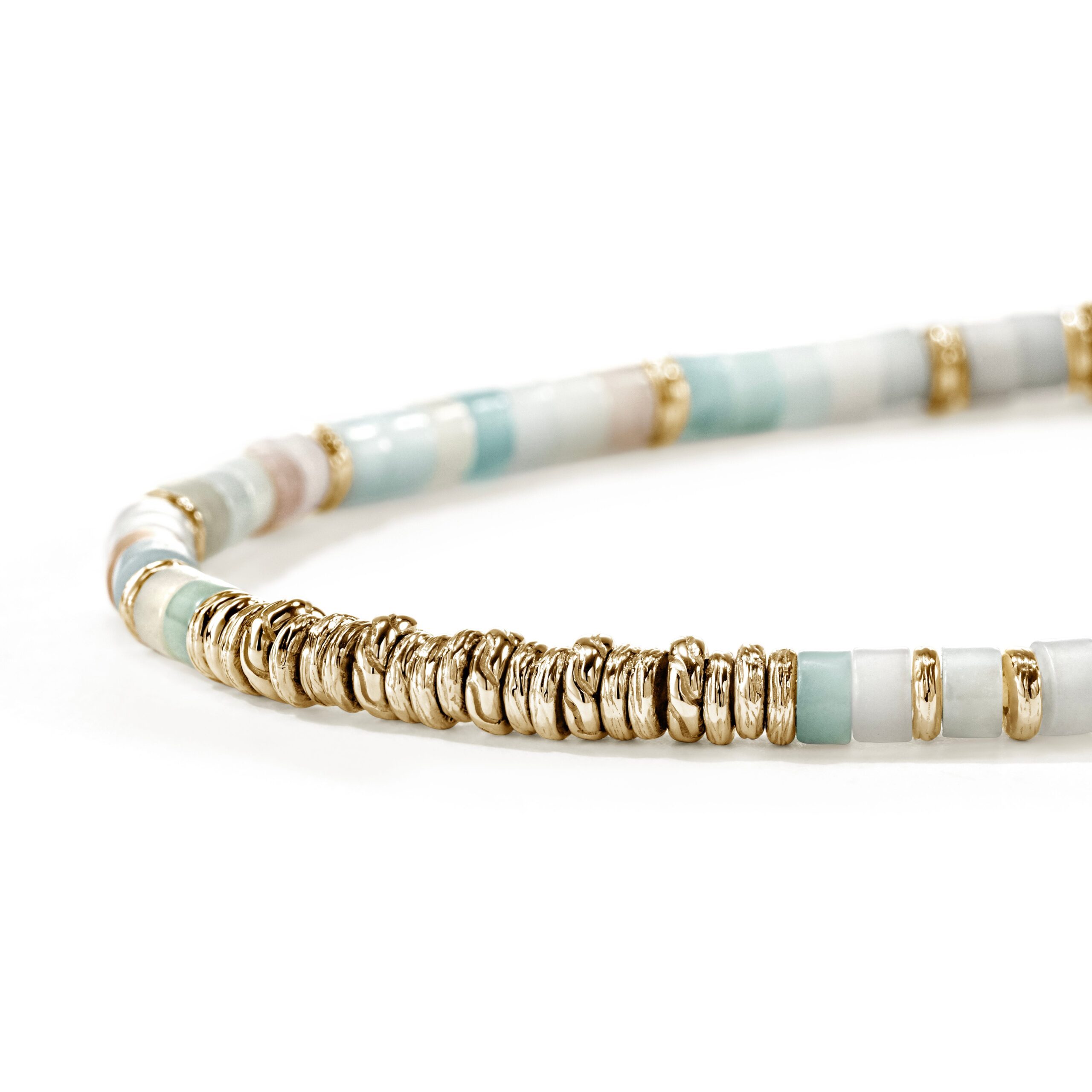 Главные ювелирные релизы июня 2026: Pomellato, Dior, De Beers London и Tiffany & Co.