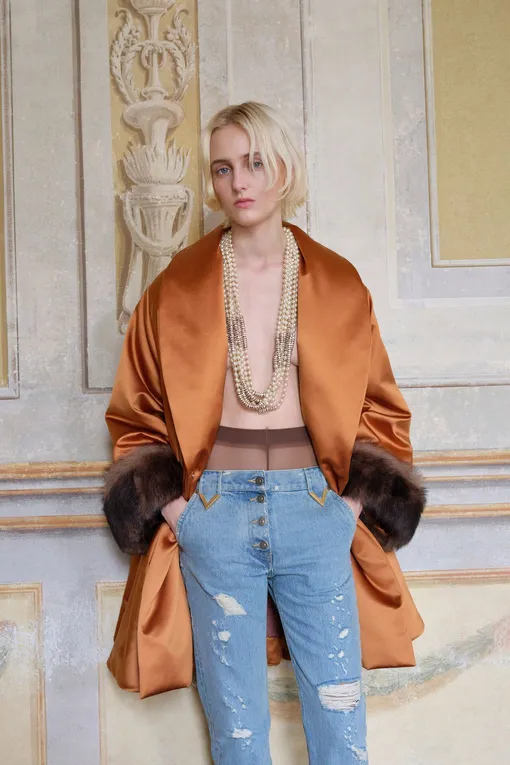Спортшик 2.0: 5 идей для модных экспериментов из новой коллекции Valentino
