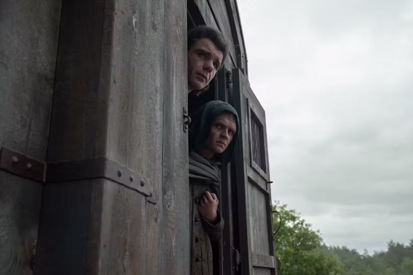«Дом Дракона», сезон 3, серия 2: Рейнира занимает Железный трон, но война только разгорается