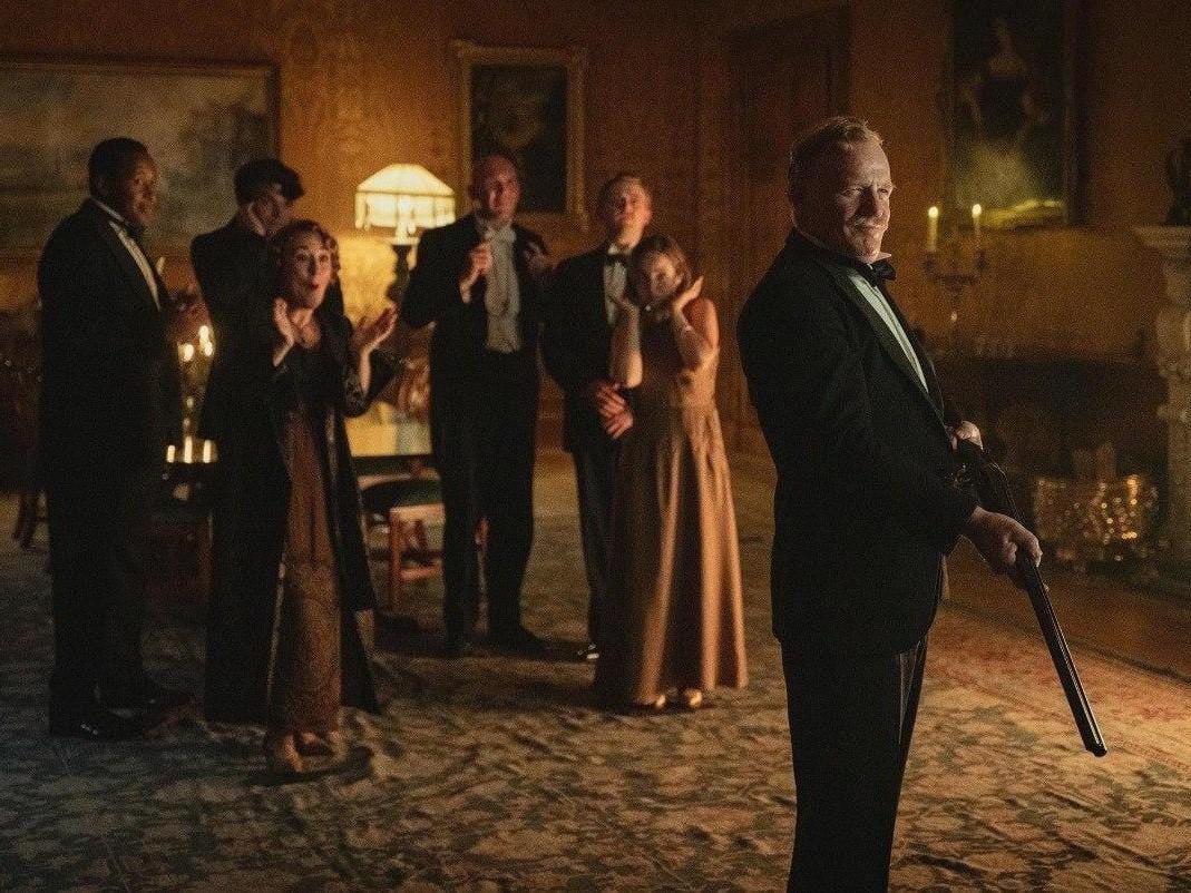 5 сериалов для дождливого вечера: детективы, комедия, мелодрамы и триллер