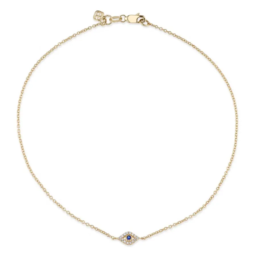 Как anklets стали заметным акцентом летних образов: подборка трендов и стилизации