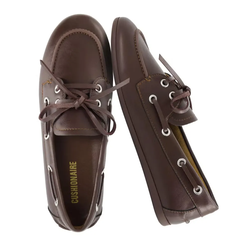 Почему boat shoes снова в моде: удобная переходная обувь, которую носят вместо кроссовок и балеток