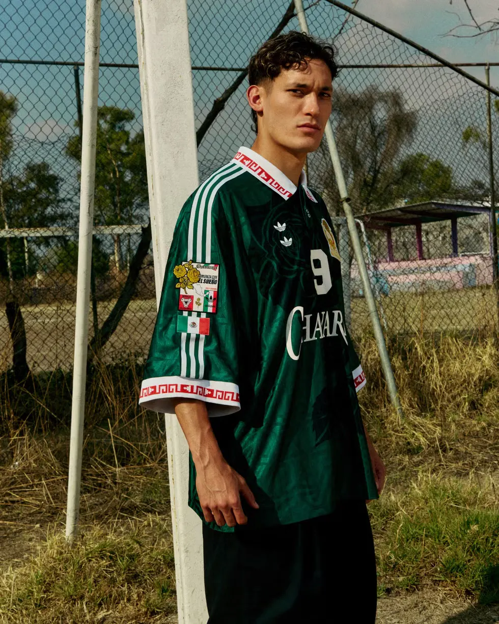 Willy Chavarria и adidas представили коллекцию к ЧМ-2026, вдохновлённую мексиканской футбольной культурой
