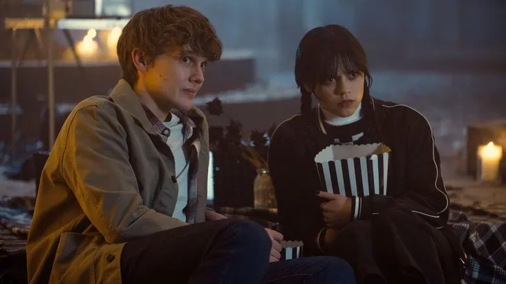 Netflix показал 10 самых просматриваемых сериалов: от «Уэнсдэй» до «Оленёнка»