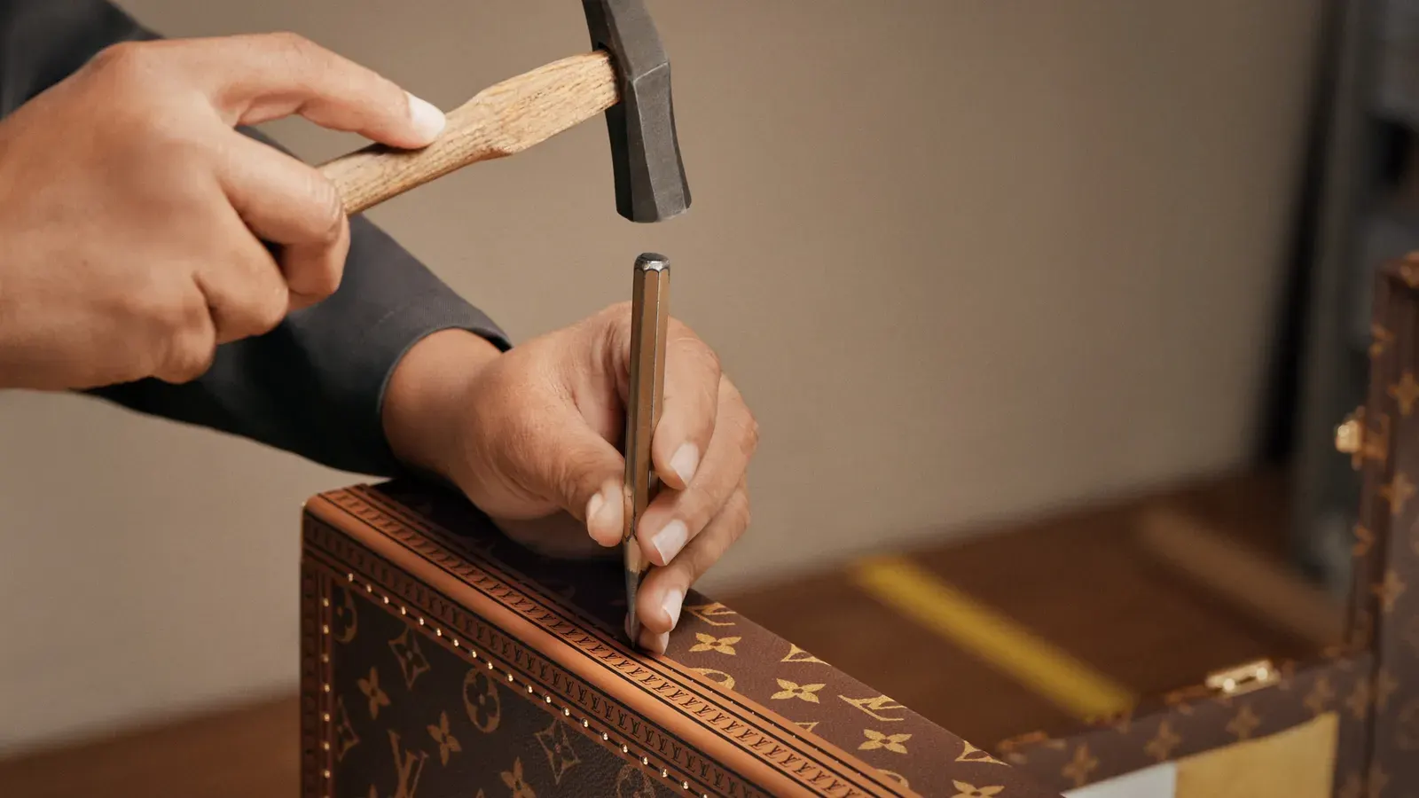 Louis Vuitton создаст фирменный сундук для трофея ЧМ-2026