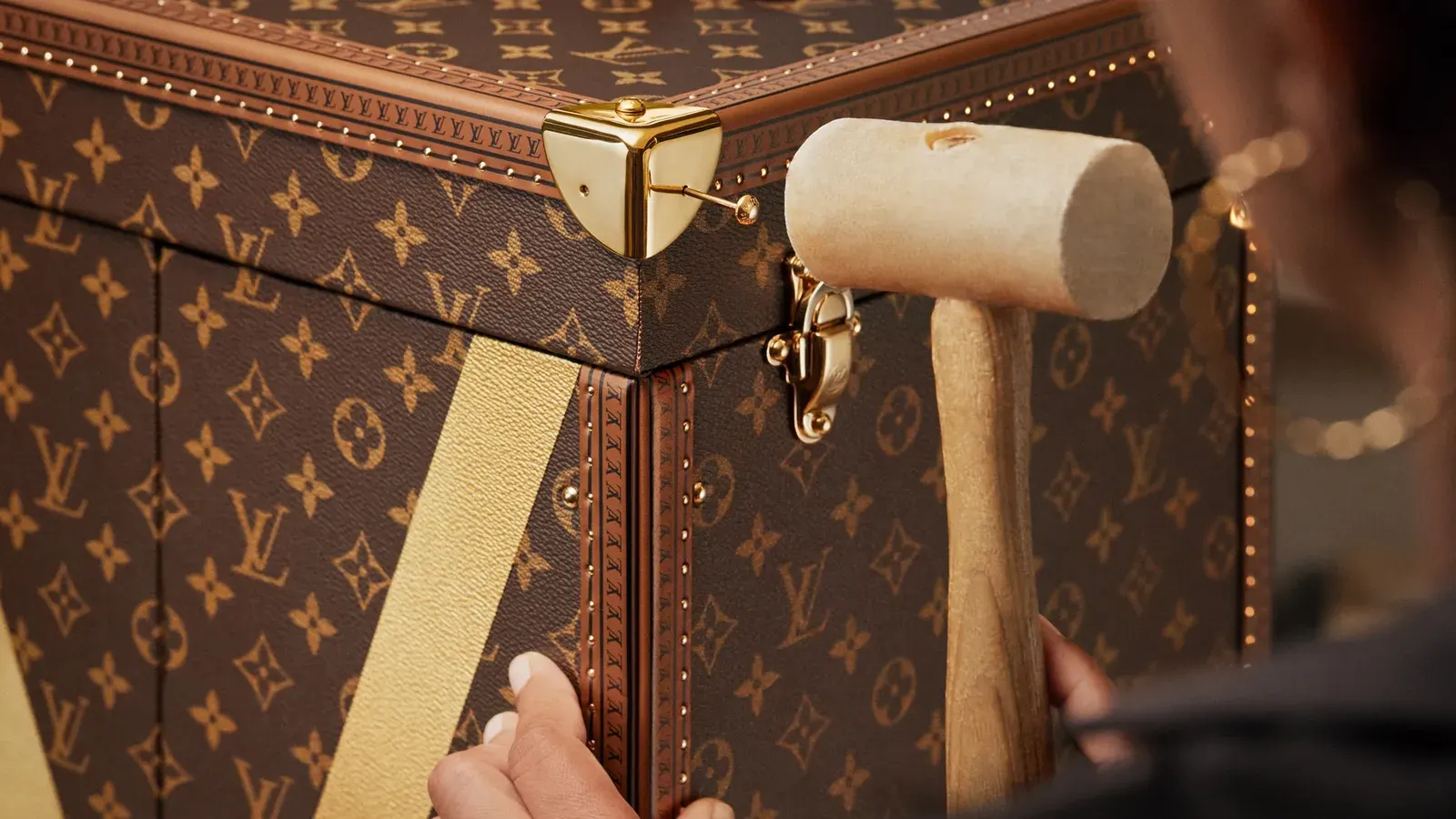 Louis Vuitton создаст фирменный сундук для трофея ЧМ-2026