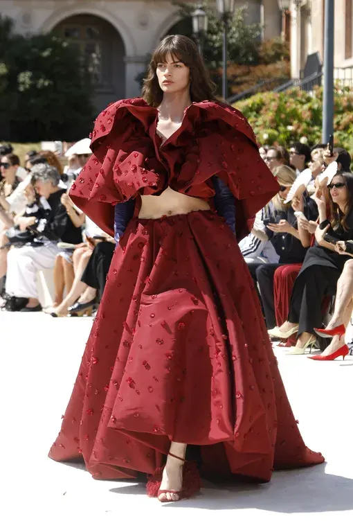 Показ Balenciaga Пьерпаоло Пиччоли: возвращение к телу и форме